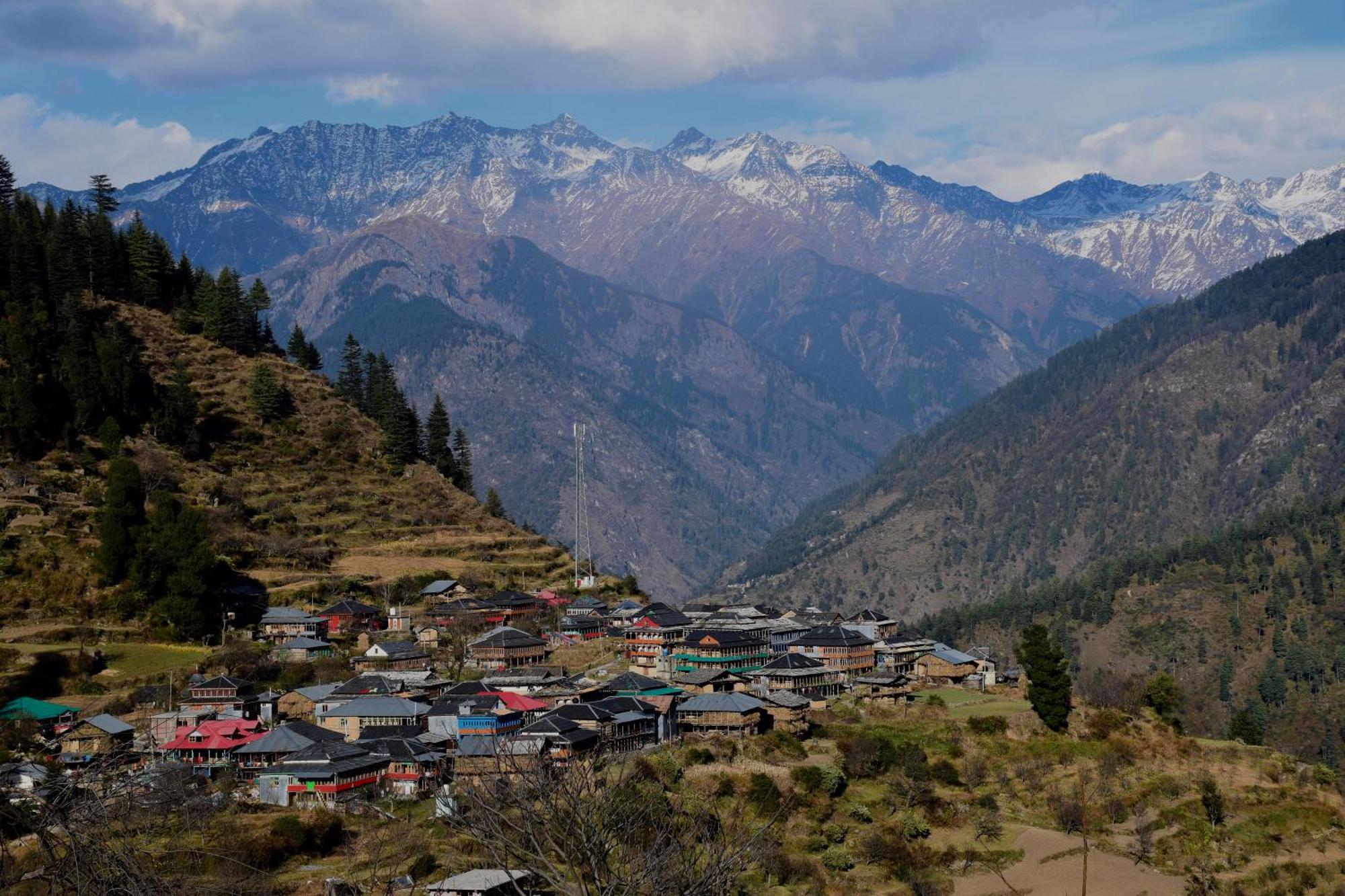 Kudrat - A Boutique Homestay- Tirthan Valley Gushaini Kültér fotó
