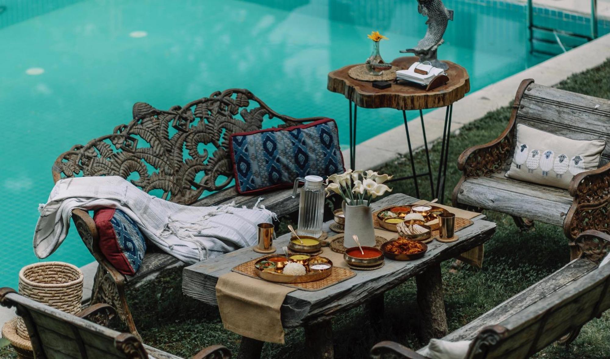 Kudrat - A Boutique Homestay- Tirthan Valley Gushaini Kültér fotó