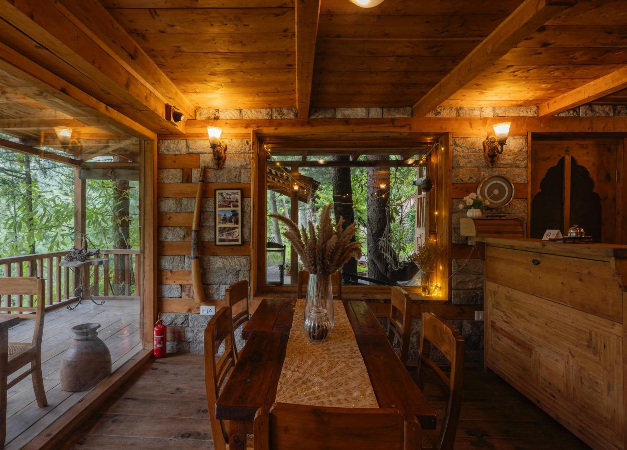 Kudrat - A Boutique Homestay- Tirthan Valley Gushaini Kültér fotó